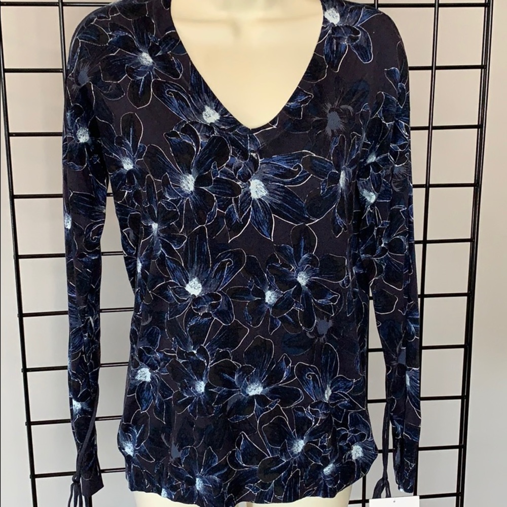 ~ ELLEN TRACY Luxurious Sweater Mid Weight XS, L